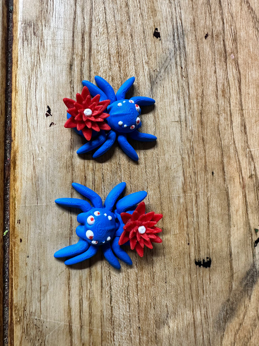 Tiny Water Lily Spider